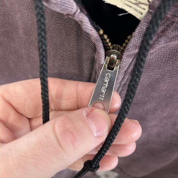 Vintage Carhartt Quilted Hooded Jacket “Burgundy/Wine” J06 - Picture 13 of 13